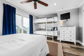 2 bedrooms, desk, iron/ironing board, free WiFi - Coastal Charm at “Luna Girl” – Private Beach & Pool, Golf Cart Available (Santa Rosa Beach)