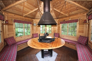 Flat-screen TV, fireplace - Joutsenranta (Tuusniemi)