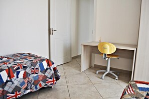 1 bedroom, individually furnished, desk, laptop workspace