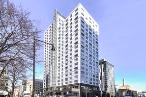 مدخل المنشأة