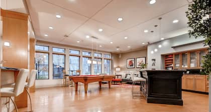 Bluebird Suites in Downtown Providence