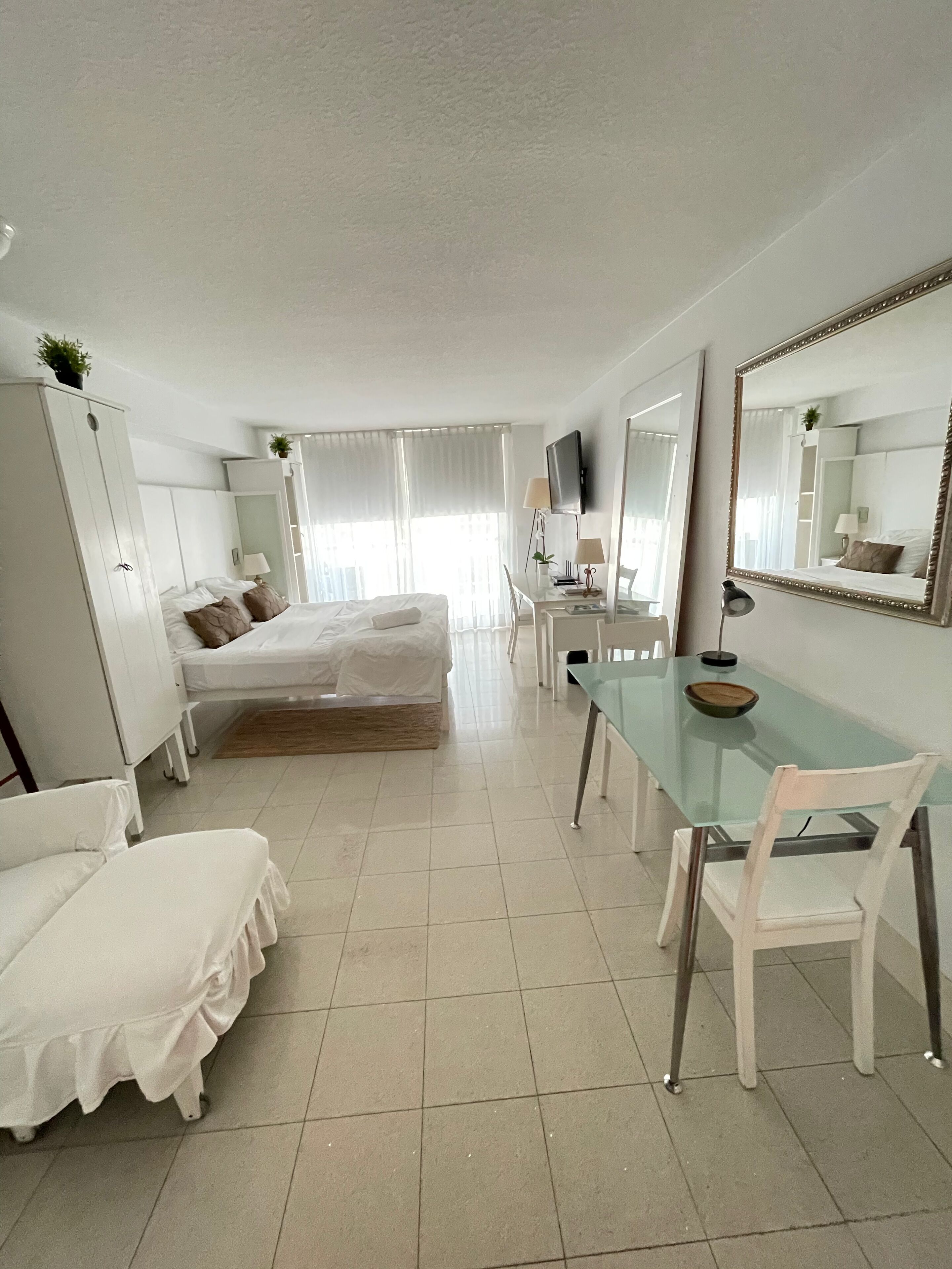 Estúdio conforto, 1 cama King | Individualmente decorados, individualmente mobiliados