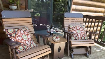 Comfort-Zimmer, 1 King-Bett, barrierefrei, Bergblick | Terrasse/Patio