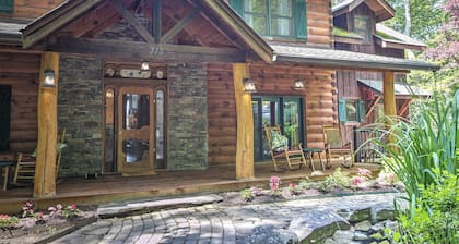 Lazy Bear Lodge