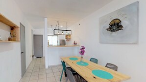 Unclassified image, 4 of 26, button - Casa Blanca @ Calle 34 (Playa del Carmen)