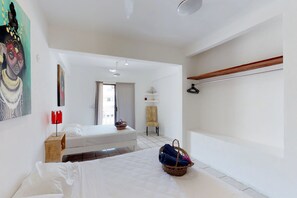 Comfort House, 2 Bedrooms, Balcony | 2 bedrooms, free WiFi, bed sheets