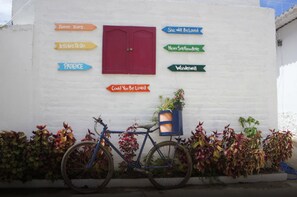 Front of property - Nahui Hostal (Nahuizalco)