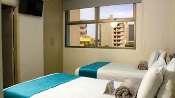 Habitacion Twin Aire Acondicionado | Sengetøy av topp kvalitet, safe på rommet, skrivebord og lydisolert