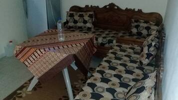 Comfort Studio, 1 Bedroom | Living area | Plasma TV