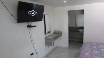 Standard Quadruple Room, 2 Double Beds | Desk, free WiFi, bed sheets