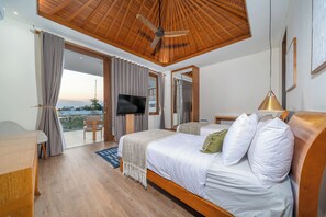 7 bedrooms, in-room safe, desk, iron/ironing board