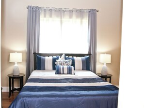 2 bedrooms, iron/ironing board, free WiFi, bed sheets