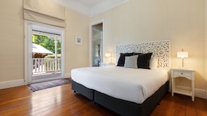 4 chambres, fer et planche Ă repasser, Wi-Fi, draps fournis
