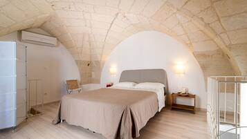 2 Schlafzimmer, Bügeleisen/Bügelbrett, Reisekinderbett, kostenloses WLAN