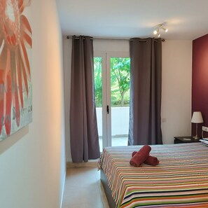 2 Schlafzimmer, Bügeleisen/Bügelbrett, kostenloses WLAN, Bettwäsche