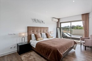 3 habitaciones y caja de seguridad en la habitación 