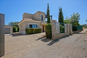 Imagen sin descripción, 2 de 39, botón