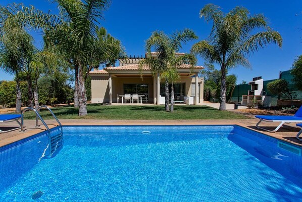 Imagen sin descripción, 1 de 39, botón