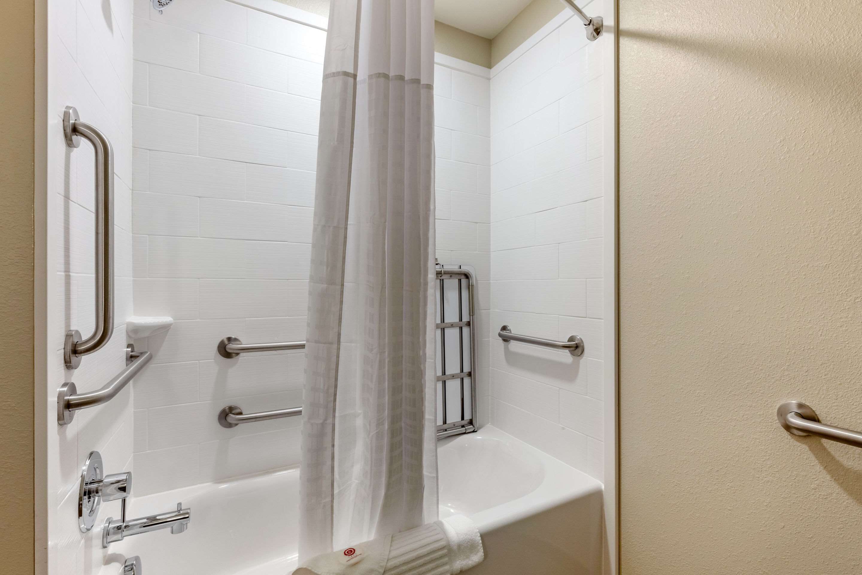 room, 2 queen beds, accessible, non smoking | bathroom | towels