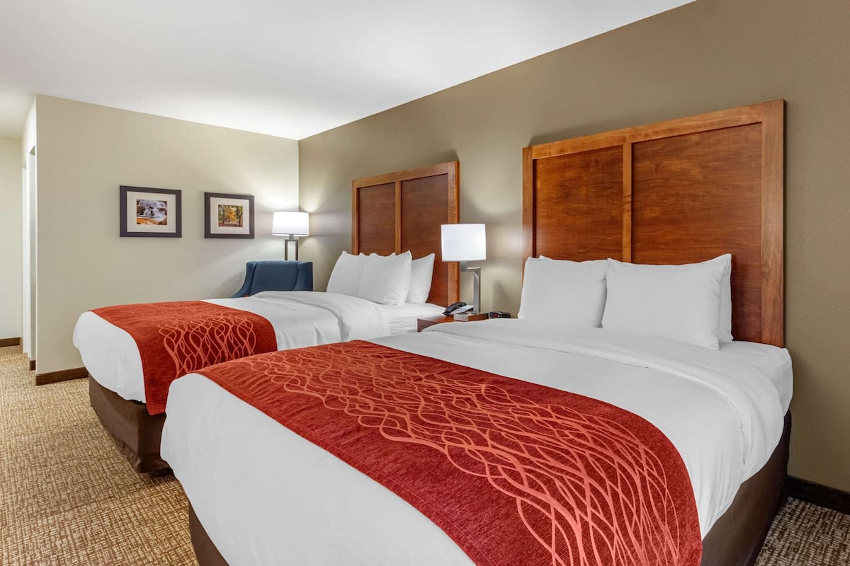 Standard Room, 2 Queen Beds, Non Smoking