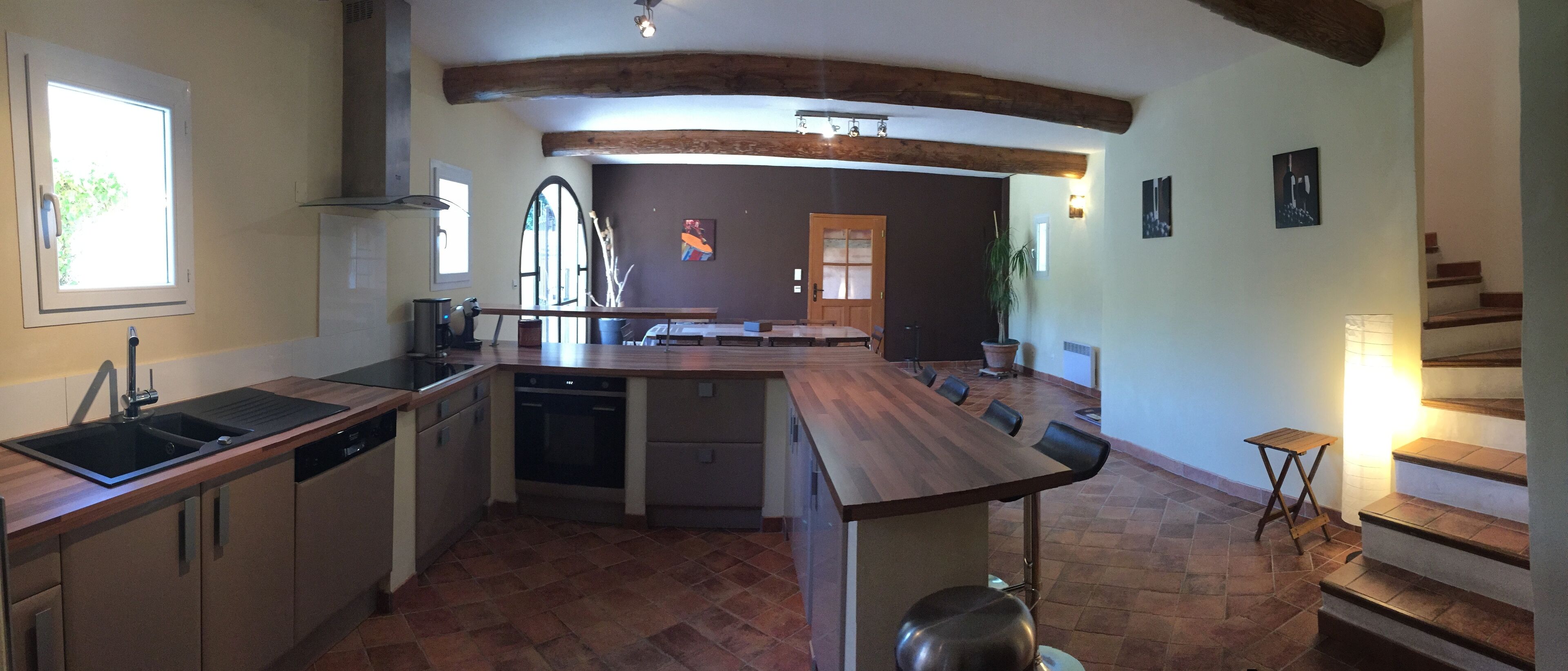 冰箱、微波炉、烤箱、炉灶