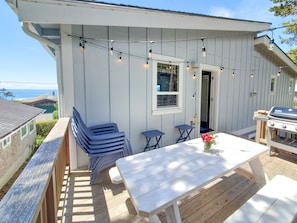 Outdoor dining - Captain's House ~ amazing ocean view, 2 min walk to beach, near Cannon Beach (Arch Cape)