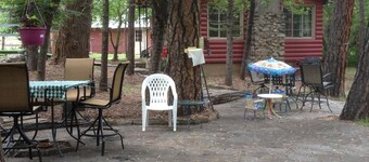 Relax at our River Front Cabin in Historic Upper Canyon 