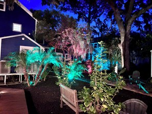 Property grounds - FREE BIKES Dog-friendly apt in the heart of St A (St Augustine)