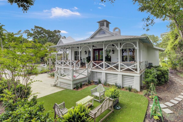 Exterior - Grand Pavilion 95 by Wild Dunes, Luxury Home (Isle of Palms)