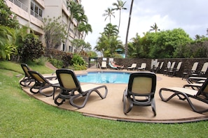 Outdoor pool, a heated pool