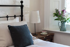 Surgeon`s Cottage, 2 Bedrooms | 2 bedrooms, premium bedding, down duvets, pillow-top beds