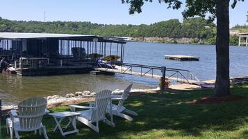 Grill-/Picknickplatz