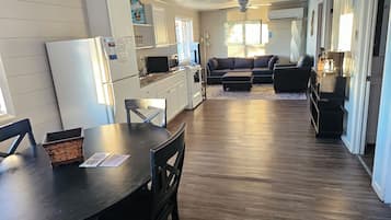 Lakefront Cabin-2 Bedroom/2 Bath (Large) | Living area | Flat-screen TV, DVD player