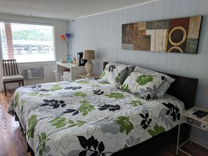 Einzelzimmer (Lakefront) | Wohnzimmer | Flachbildfernseher, DVD-Player