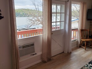 Lakefront Cabin-3 Bedroom/2 Bath | Living room | Flat-screen TV, DVD player - Lake Breeze Resort (Camdenton)