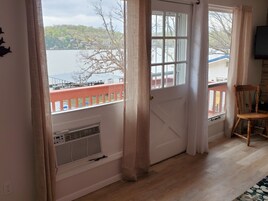 Televisión de pantalla plana, reproductor de DVD