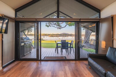 Kimberleyland Waterfront Holiday Park