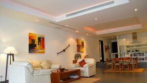 LCD TV, DVD player - Mandala Condo - A204 by PIPS (Choeng Thale)