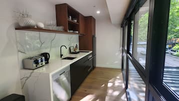 Premium Apartment, 2 Bedrooms | Private kitchen | Full-size fridge, microwave, oven, stovetop