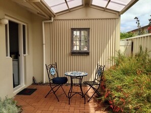 Terrace/patio - Castlereagh 7 Middleton Beach Albany (Middleton Beach)