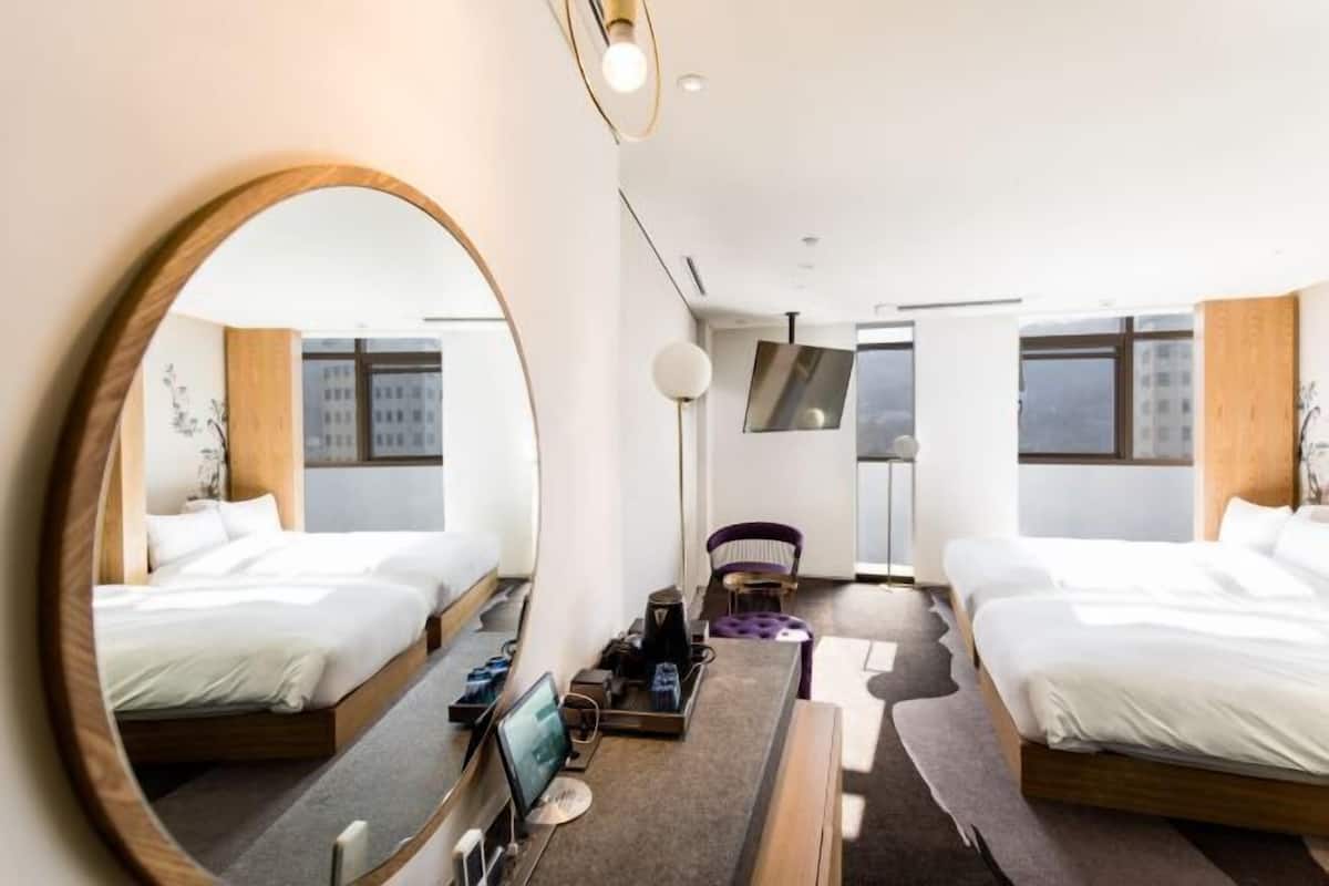 1 dormitori, caixa forta a l'habitació, wifi gratuïta i roba de llit
