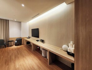 Caja de seguridad en la habitación, wifi gratis y ropa de cama 