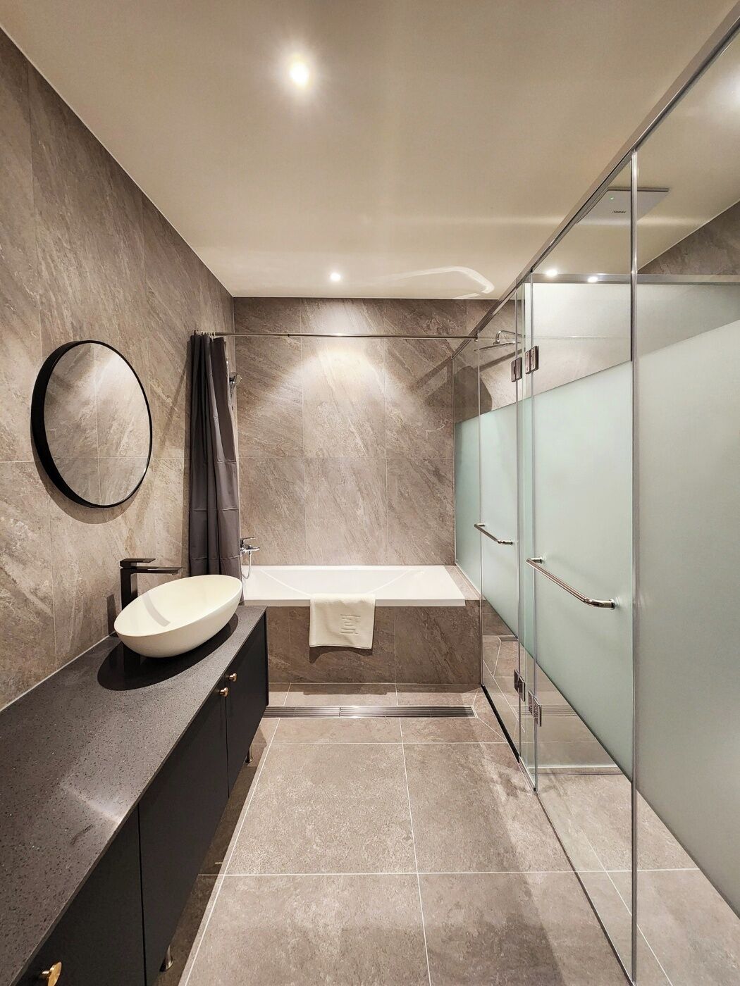 premier family room | in-room safe, free wifi, bed sheets