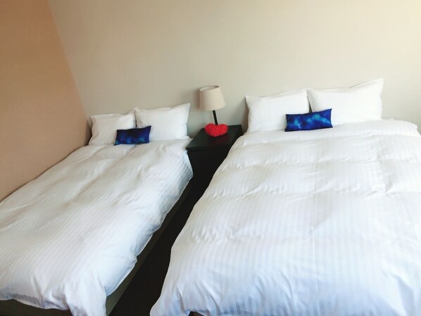 1 bedroom, desk, laptop workspace, free WiFi - Hotel Oxio (Okayama)