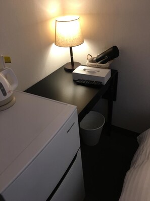 1 غرفة نوم ومكتب ومساحة عمل للكمبيوتر المحمول وواي فاي مجانًا