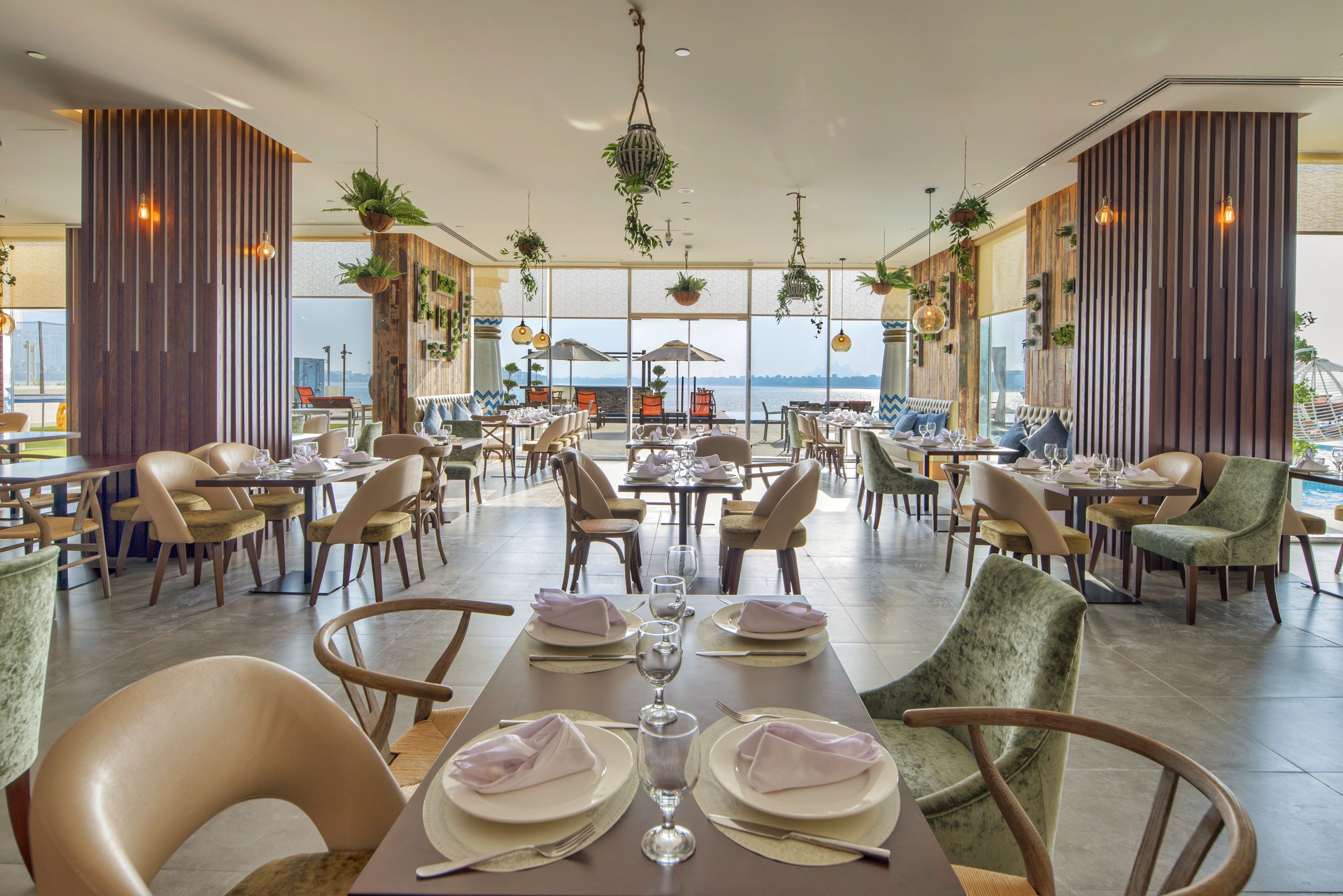 daily buffet breakfast (aed 160 per person)