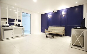 Suite Business, 2 letti queen, vista città | 1 camera, biancheria da letto di alta qualità, una scrivania