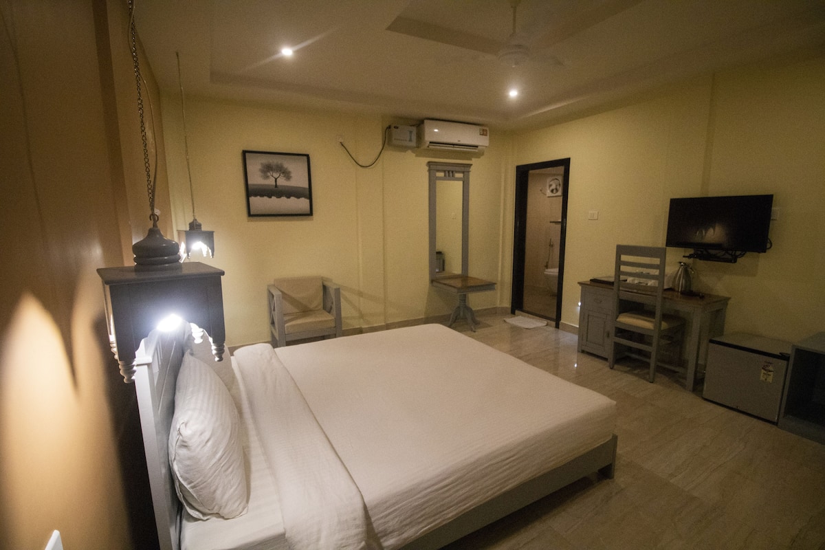 Phòng đôi Deluxe | 1 phòng ngủ, minibar, két bảo mật tại phòng