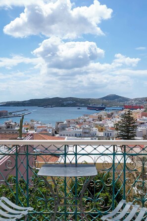 Romantic Double Room, 1 Queen Bed, Sea View | Terrace/patio - Villa Maria (Syros)
