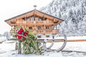 Property grounds - Vacation apartment in the vault max. 5 persons approx. 73 sqm (Kiefersfelden)